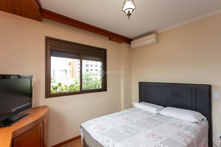 6_photo/94dce69fbd.32456f337934bfdc-ATLAS-e6c09ae7-3507-4052-9cd0-e1bbe2c58ae7.jpg de apartamento à venda com 3 quartos, 136m² em Ahú, Curitiba