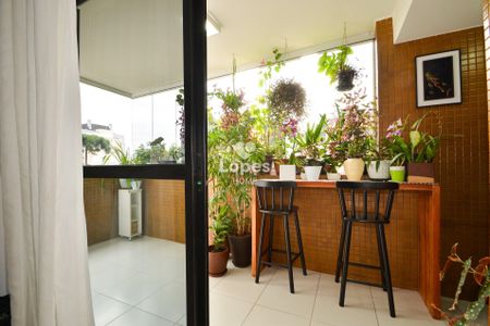 7_photo/94dce69ffb.c48b7c1e58d559fc-ATLAS-151fc772-1572-4db9-b4e0-ec5bf4842d9e.jpg de apartamento à venda com 3 quartos, 116m² em Ahú, Curitiba