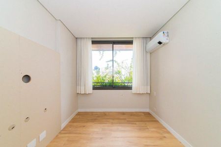 15_photo/94dce6a077.619fe826c5b02bcb-ATLAS-d75d7632-8655-4b82-b0c8-66a38201f23b.jpg de apartamento à venda com 3 quartos, 158m² em Juvevê, Curitiba