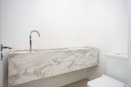 11_photo/94dce6a095.00904c8b95cabb3f-ATLAS-02547729-3c29-460b-835f-eac4b3fd8cab.jpg de apartamento à venda com 3 quartos, 167m² em Centro Cívico, Curitiba