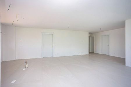 6_photo/94dce6a095.00904c8b95cabb3f-ATLAS-c49fd6c4-2ecd-4f00-8e47-621c9324e268.jpg de apartamento à venda com 3 quartos, 167m² em Centro Cívico, Curitiba