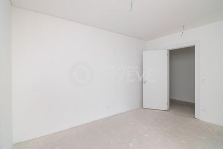 23_photo/94dce6a095.8703b4d1bffdada4-ATLAS-4dcbb5f1-7f9a-49d5-9259-e1b0ad0ac8b2.jpg de apartamento à venda com 3 quartos, 185m² em Centro Cívico, Curitiba