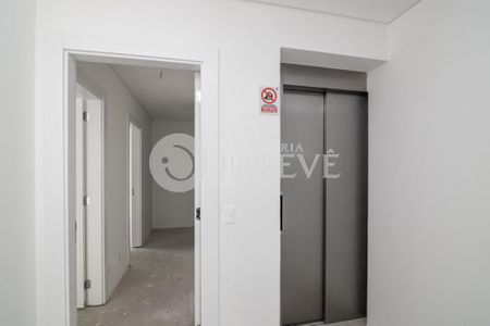 15_photo/94dce6a095.8703b4d1bffdada4-ATLAS-6f634ecd-ce29-47bb-8cb2-8dc35254ca46.jpg de apartamento à venda com 3 quartos, 185m² em Centro Cívico, Curitiba