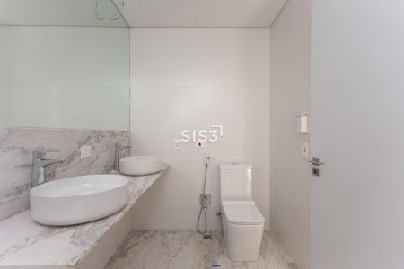 36_photo/94dce6a095.a9ac24a9fd28192c-ATLAS-0c416a7c-eae8-421c-8083-44aad112e0e0.jpg de apartamento à venda com 3 quartos, 165m² em Centro Cívico, Curitiba