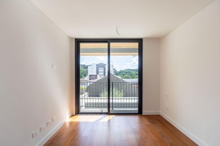 17_photo/94dce6a095.c7f4c2f004cabff1-ATLAS-2b15dc27-48d8-47f6-bbf9-3809ba2debc1.jpg de apartamento à venda com 3 quartos, 165m² em Centro Cívico, Curitiba