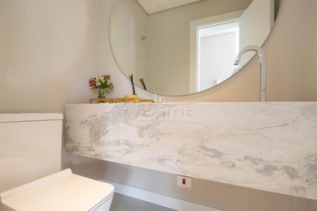 10_photo/94dce6a095.d20b3969a06ca74b-ATLAS-a3bcc5ad-94b6-4c5e-8932-89b5a4e14afe.jpg de apartamento à venda com 3 quartos, 192m² em Centro Cívico, Curitiba