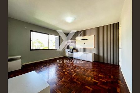 2_photo/94dce6a0cb.ceff8192393c33de-ATLAS-06bc6de6-abb5-46d9-8060-19eecc1ca8eb.jpg de casa à venda com 1 quarto, 280m² em Centro Cívico, Curitiba