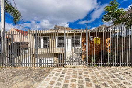 44_photo/94dce6a11b.7adbceec1397481a-ATLAS-54e72e44-266e-49b2-bc08-0971fbb0278d.jpg de casa à venda com 6 quartos, 200m² em Ahú, Curitiba