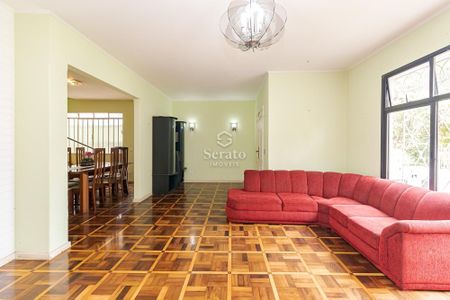6_photo/94dce6a131.0473144d3f262afb-ATLAS-a445b4f9-2c76-4b06-8a48-8867be45f9c2.jpg de casa à venda com 4 quartos, 260m² em Centro Cívico, Curitiba
