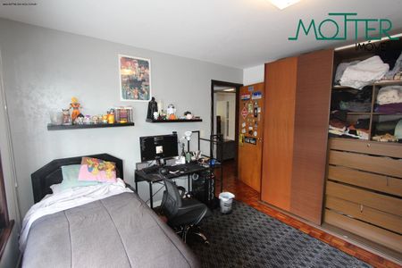 4_photo/94dce6a14f.5201f2b37237fe26-ATLAS-932765ff-4dfd-4f92-a5e5-ffca55280ffa.jpg de casa à venda com 8 quartos, 521m² em Centro Cívico, Curitiba