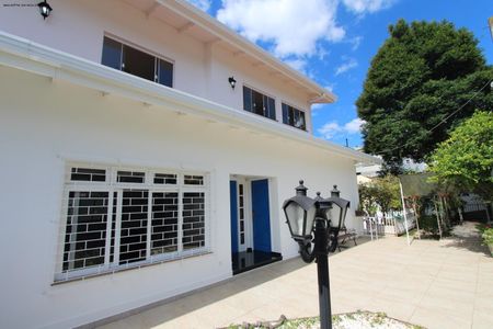 6_photo/94dce6a14f.5201f2b37237fe26-ATLAS-e719b8e6-95ff-4199-b2a8-54beaa8d012e.jpg de casa à venda com 8 quartos, 521m² em Centro Cívico, Curitiba