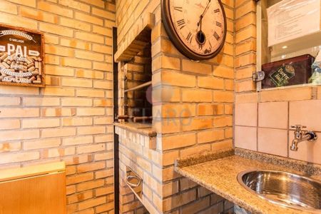 12_photo/94dce6a16b.08f922be3a726ba4-ATLAS-c3fda136-51d6-4cd3-bb96-e78c57278db0.jpg de casa à venda com 4 quartos, 421m² em Ahú, Curitiba