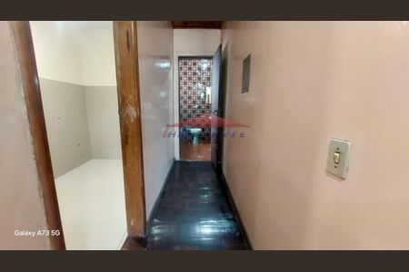 28_photo/94dce6a177.31f8faead97f4406-ATLAS-3febbaf7-afe7-46a3-bf77-df42d7c8f734.jpg de casa à venda com 3 quartos, 180m² em Ahú, Curitiba