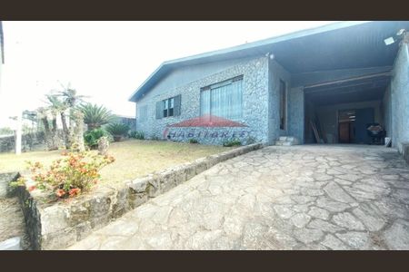 4_photo/94dce6a177.31f8faead97f4406-ATLAS-75b6b3c1-9468-404d-9384-a54f13d7e500.jpg de casa à venda com 3 quartos, 180m² em Ahú, Curitiba