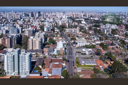 2_photo/94dce6a1db.733a2fecce93ffd7-ATLAS-190f8b88-1b08-4da2-91ce-ec2940b7c3ad.jpg de casa à venda com 4 quartos, 267m² em Juvevê, Curitiba