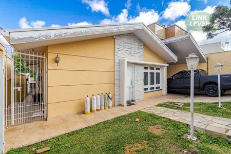 7_photo/94dce6a1db.733a2fecce93ffd7-ATLAS-3c55e29a-8a22-4159-98d9-d345644b90ad.jpg de casa à venda com 4 quartos, 267m² em Juvevê, Curitiba