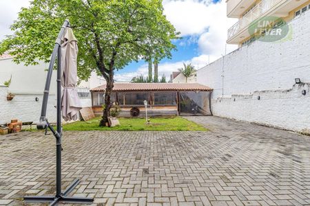 7_photo/94dce6a1db.733a2fecce93ffd7-ATLAS-590a3cd8-b4ce-4554-8c27-8fd150f6e78b.jpg de casa à venda com 4 quartos, 267m² em Juvevê, Curitiba