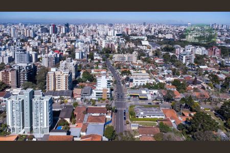 3_photo/94dce6a1db.733a2fecce93ffd7-ATLAS-c00f9072-6d98-47b8-9641-ece8cc88fea6.jpg de casa à venda com 4 quartos, 267m² em Juvevê, Curitiba