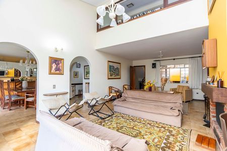 5_photo/94dce6a20d.31b814cc611d1a2f-ATLAS-294fb9fd-b9c1-475c-bd9c-0ea04f62fcd1.jpg de casa à venda com 4 quartos, 403m² em Ahú, Curitiba