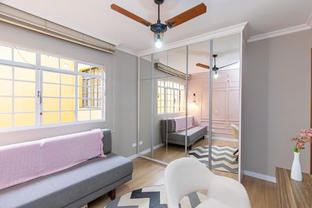 7_photo/94dce6a20d.31b814cc611d1a2f-ATLAS-c6e79892-b95e-40e3-8fe9-d3d8320dba4d.jpg de casa à venda com 4 quartos, 403m² em Ahú, Curitiba