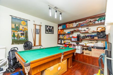 8_photo/94dce6a20d.31b814cc611d1a2f-ATLAS-ea8f91cb-77a3-43bf-9730-5ef54b3c0161.jpg de casa à venda com 4 quartos, 403m² em Ahú, Curitiba