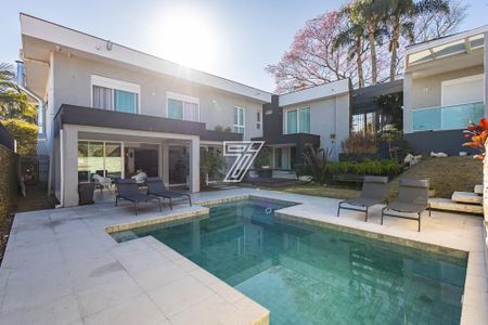 6_photo/94dce6a22b.f03263aed1a2be70-ATLAS-261dc556-dae6-4a3e-b228-ac6d05007e54.jpg de casa à venda com 4 quartos, 601m² em Ahú, Curitiba