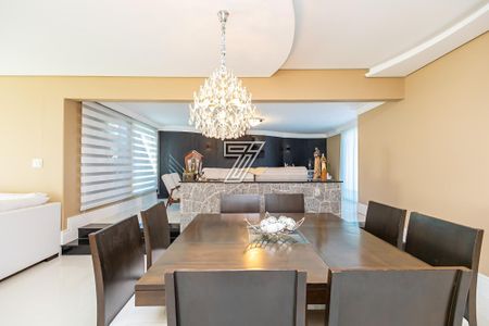 1_photo/94dce6a22b.f03263aed1a2be70-ATLAS-410adfb9-9d85-4b7c-9831-aece39f6aadb.jpg de casa à venda com 4 quartos, 601m² em Ahú, Curitiba