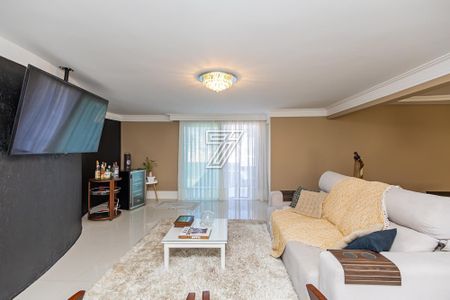7_photo/94dce6a22b.f03263aed1a2be70-ATLAS-6970fb38-4359-4c0a-99ae-7a944bb9bfa5.jpg de casa à venda com 4 quartos, 601m² em Ahú, Curitiba