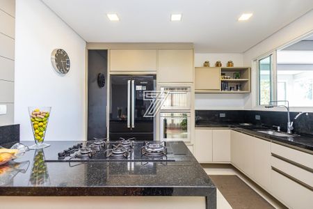 7_photo/94dce6a22b.f03263aed1a2be70-ATLAS-7934cae8-b68b-4819-a231-b590eec427cb.jpg de casa à venda com 4 quartos, 601m² em Ahú, Curitiba