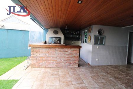 5_photo/94dce6a2af.4f5ed0f0140bae26-ATLAS-8ca8a4f5-ace9-4386-ad3c-4134d4c7ad9e.jpg de casa à venda com 3 quartos, 292m² em Ahú, Curitiba