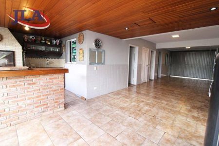 6_photo/94dce6a2af.4f5ed0f0140bae26-ATLAS-e2d2b93c-1fa0-4d8e-b957-39369bfda9e4.jpg de casa à venda com 3 quartos, 292m² em Ahú, Curitiba