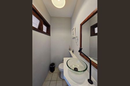 8_photo/94dce6a317.2f15d505e37c7ac5-ATLAS-257e5938-0970-427a-bf3e-1d3784b2e733.jpg de casa para alugar com 3 quartos, 180m² em São Lourenço, Curitiba