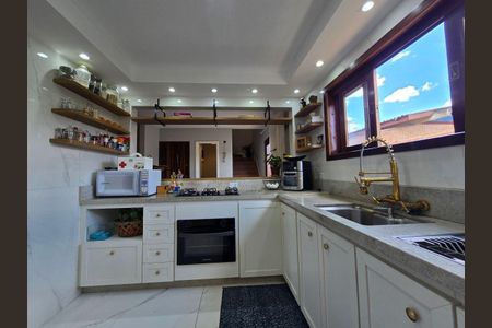 8_photo/94dce6a317.2f15d505e37c7ac5-ATLAS-ca1a41f8-4c86-4d05-81a6-737dec22644e.jpg de casa para alugar com 3 quartos, 180m² em São Lourenço, Curitiba