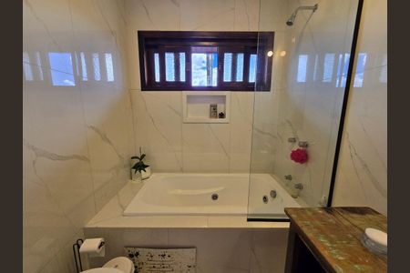 31_photo/94dce6a317.2f15d505e37c7ac5-ATLAS-e1427c5f-a832-46fc-b25f-cf635982f27d.jpg de casa para alugar com 3 quartos, 180m² em São Lourenço, Curitiba