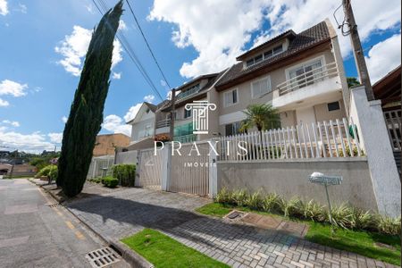 3_photo/94dce6a39b.cba9474eaf1c4fd4-ATLAS-160ef5d2-21a0-41df-a0a4-7726cf68fd6f.jpg de casa à venda com 3 quartos, 188m² em Ahú, Curitiba