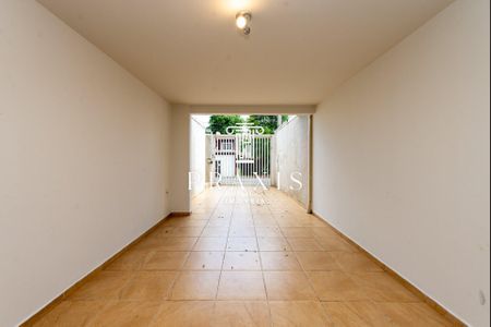 9_photo/94dce6a39b.cba9474eaf1c4fd4-ATLAS-2b5173b7-81a5-4d36-863b-d4c66d1aa1c7.jpg de casa à venda com 3 quartos, 188m² em Ahú, Curitiba