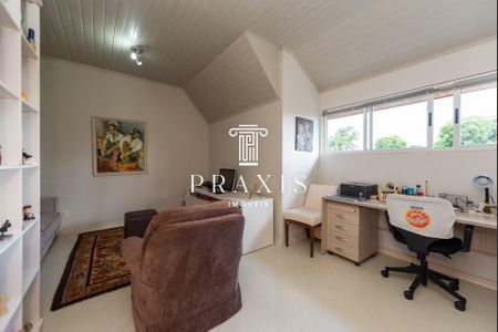 10_photo/94dce6a39b.cba9474eaf1c4fd4-ATLAS-2bb4c149-a9b1-4648-b5d3-eddcc92412e7.jpg de casa à venda com 3 quartos, 188m² em Ahú, Curitiba