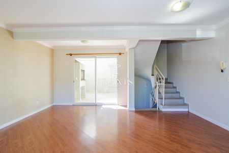 5_photo/94dce6a39b.f8a3a6863a72796d-ATLAS-b6efa337-36d2-44b8-af50-cb52830c17e1.jpg de casa para alugar com 3 quartos, 188m² em Ahú, Curitiba