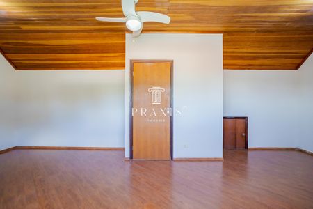 45_photo/94dce6a39b.f8a3a6863a72796d-ATLAS-b9ce3368-af72-43fd-ae08-c2fe9d2330f8.jpg de casa para alugar com 3 quartos, 188m² em Ahú, Curitiba