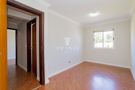 35_photo/94dce6a39b.f8a3a6863a72796d-ATLAS-cc5ac433-3ced-4c54-80f7-17d6f4ca8e8f.jpg de casa para alugar com 3 quartos, 188m² em Ahú, Curitiba