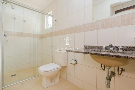 31_photo/94dce6a39b.f8a3a6863a72796d-ATLAS-e4363e58-d971-437e-bb64-37e2c3a883d6.jpg de casa para alugar com 3 quartos, 188m² em Ahú, Curitiba