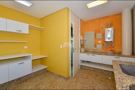 35_photo/94dce6a3c9.ce69423e473a3cca-ATLAS-418785ff-71b4-4e47-a90d-c0462d9fbe5d.jpg de casa à venda com 0 quarto, 613m² em Centro Cívico, Curitiba