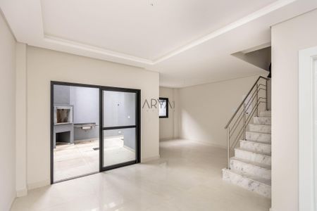 4_photo/94dce6a3f9.7d1488436d3bb01b-ATLAS-85f8919d-b1e8-4ff4-b1a2-4e0098e1698a.jpg de casa à venda com 3 quartos, 151m² em Ahú, Curitiba