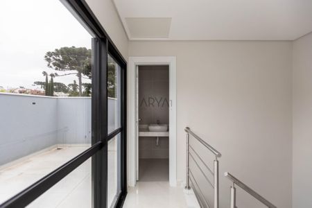 33_photo/94dce6a3f9.7d1488436d3bb01b-ATLAS-a2b572c9-e84f-4fe5-9cfb-4671990659d8.jpg de casa à venda com 3 quartos, 151m² em Ahú, Curitiba