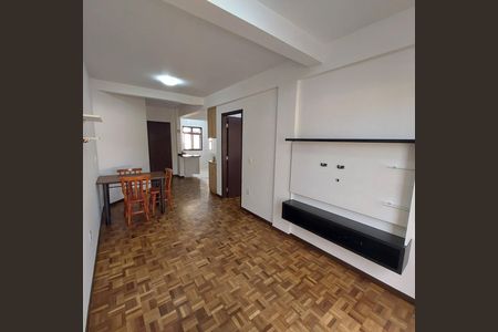 10_photo/94dce6a461.d1aff838d12e3eee-ATLAS-c7d81e9e-8f05-4a60-941f-8909e8cff563.jpg de apartamento para alugar com 1 quarto, 42m² em Centro Cívico, Curitiba