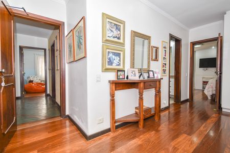 3_photo/94dce6a49d.3be18b52e244e7c2-ATLAS-9e8b5fa5-10bd-4cc3-ba0f-9b0651805c33.jpg de casa à venda com 5 quartos, 380m² em Ahú, Curitiba