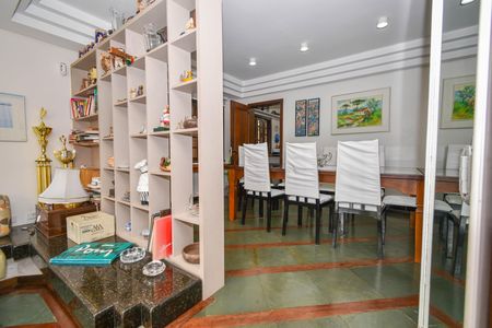 32_photo/94dce6a49d.3be18b52e244e7c2-ATLAS-fb0991c4-8f26-4dc8-9013-9f9eed9922c2.jpg de casa à venda com 5 quartos, 380m² em Ahú, Curitiba