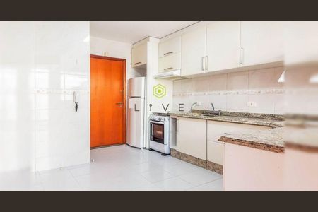 5_photo/94dce6a543.e78a3bff2ad56a74-ATLAS-0f4e0d48-dc99-4ee2-b965-74f218985bf8.jpg de casa à venda com 3 quartos, 125m² em Bom Retiro, Curitiba