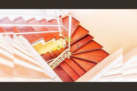 7_photo/94dce6a543.e78a3bff2ad56a74-ATLAS-910986d2-d36c-4807-bfd9-bc5a420ceb8a.jpg de casa à venda com 3 quartos, 125m² em Bom Retiro, Curitiba