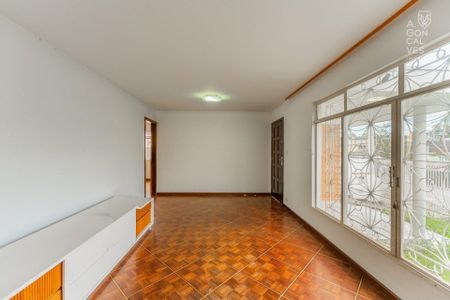 2_photo/94dce6a5b1.143559cf2cedd01d-ATLAS-c50150c7-be2b-425e-833f-67ef46bce85f.jpg de casa para alugar com 3 quartos, 220m² em Ahú, Curitiba